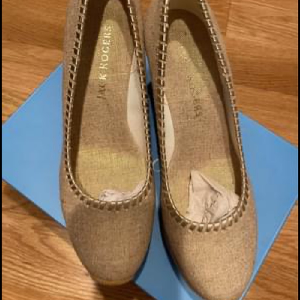 JackRogers Palmer Closed Toe Wedge SIZE 8.5M